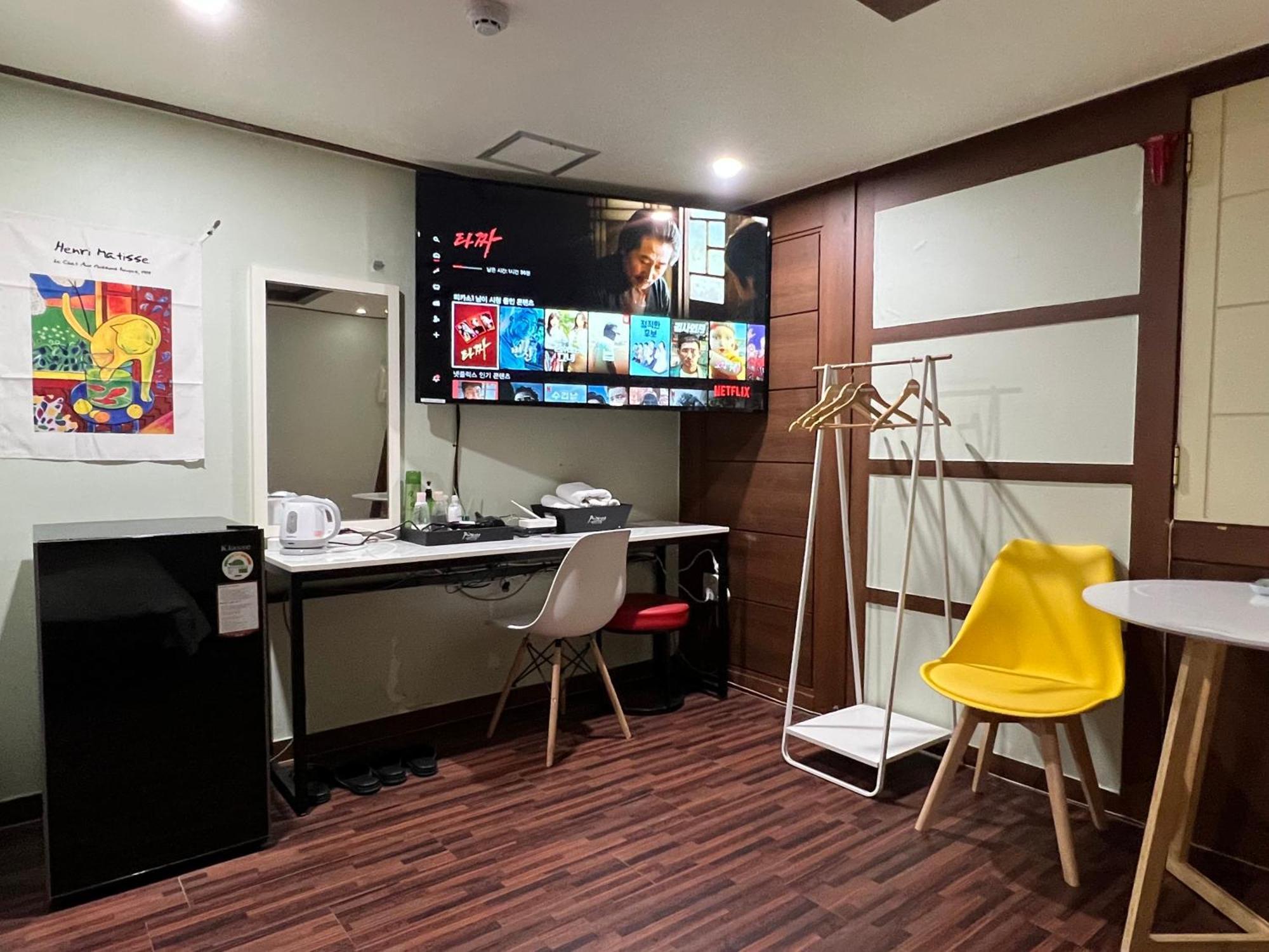 Picasso Motel Seoul Eksteriør billede